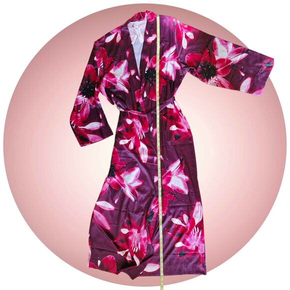 Victoria's Secret NWT Satin Long Wrap Robe Floral Ziggy print Size M/L - Picture 9 of 12